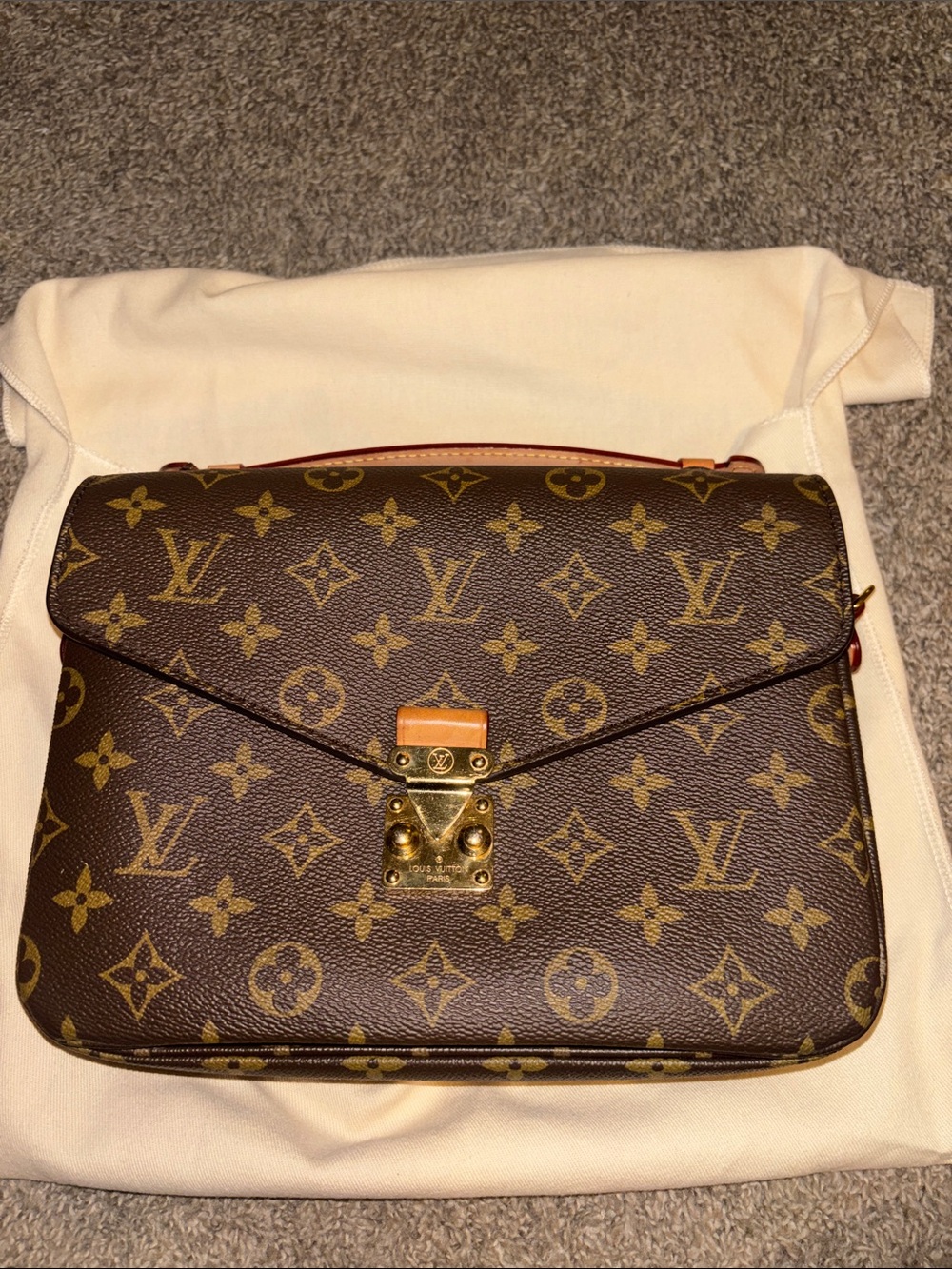 Louis Vuitton Brown Monogram Canvas Pochette Métis Shoulder Bag